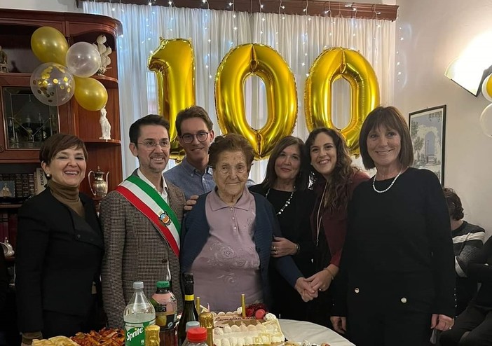Loano in festa per i 100 anni di Elisa Borgna (FOTO)