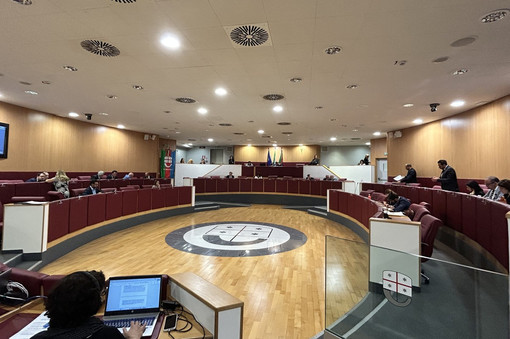 Consiglio regionale, maggioranza e opposizione si scontrano sulla sospensione dei lavori: “Nessuna divisione, polemiche pretestuose” Consiglio regionale, maggioranza e opposizione si scontrano sulla sospensione dei lavori: “Nessuna divisione, polemiche pretestuose”