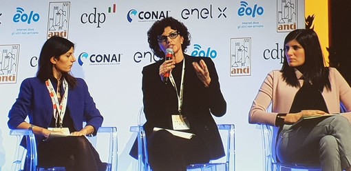Mutamenti demografici, innovazione tecnologica e sociale e resilienza: Caprioglio relatrice al congresso Anci con Raggi e Appendino