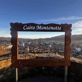 Cairo, lavori sul sentiero del castello: a breve la posa dei paletti della nuova illuminazione