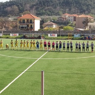 Calcio, Savona. Pastorelli replica a Scaramuzza: "Com'è possibile che il Comune conceda alla società uno stadio già in concessione?"