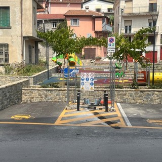 Cengio, in corso l'installazione della prima colonnina di ricarica per veicoli elettrici