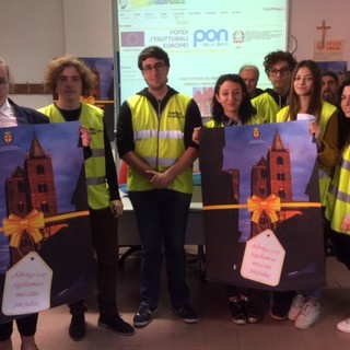 Gli steward dell’ambiente lanciano la campagna "Albenga 2017. Regaliamoci una città più pulita" Gli steward dell’ambiente lanciano la campagna "Albenga 2017. Regaliamoci una città più pulita"