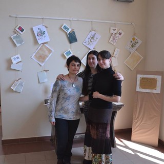 Cairo, esposizione del "White Tree-Painting Group" durante il Mercato della Terra