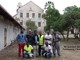 Savona: migranti puliscono l'ex chiesa di San Giacomo