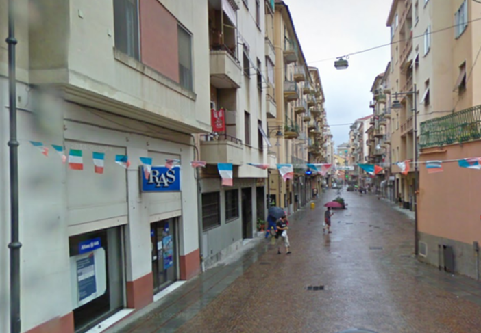 Avvisi di pagamento per l'imposta comunale sulla pubblicità, arrabbiati i commercianti di Vado: disposta una sospensione di 90 giorni Avvisi di pagamento per l'imposta comunale sulla pubblicità, arrabbiati i commercianti di Vado: disposta una sospensione di 90 giorni