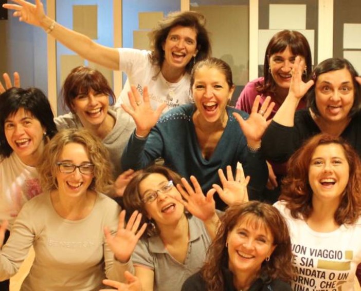 Savona, "Yoga della risata": nuovo incontro mensile alla Libreria Ubik