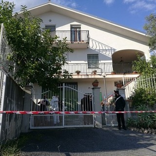 Boissano, soffocò la moglie e cercò di togliersi la vita: pena ridotta a 16 anni