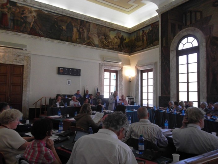 A Savona la minoranza chiede un consiglio comunale su Ata, Parino: "Svelare le contraddizioni del Pd" A Savona la minoranza chiede un consiglio comunale su Ata, Parino: "Svelare le contraddizioni del Pd"