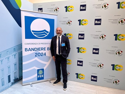 Borghetto si conferma Bandiera Blu, Canepa: "Importante veicolo di promozione turistica a livello europeo"