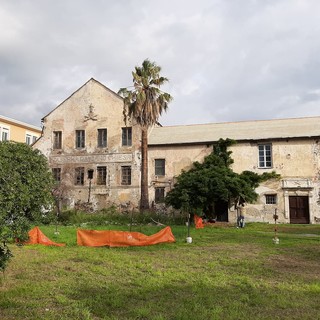 Savona e il tesoro abbandonato del San Giacomo: il tetto che rischia di crollare, le opere d’arte e un’area turistica da riqualificare (FOTO e VIDEO)