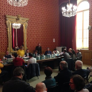 Commissione su ATA a Savona, il vicesindaco Arecco e il M5S chiedono le dimissioni del presidente Vaggi