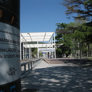 Savona: Walstrom visita il Campus di Legino