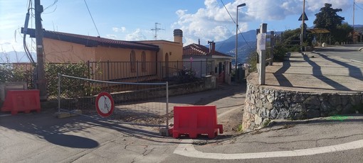 Borgio, minoranza perplessa sul cantiere di via Nazario Sauro: "Enormi disagi, l'amministrazione doveva informare chiaramente la cittadinanza" Borgio, minoranza perplessa sul cantiere di via Nazario Sauro: "Enormi disagi, l'amministrazione doveva informare chiaramente la cittadinanza"