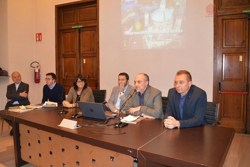 Mondovì: il CFP CeMon presenta il nuovo corso tecnico specializzato in ospitalità turistica (FOTO e VIDEO)