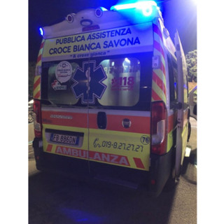 Savona, uomo aggredito da due persone nella zona del porto: codice giallo al San Paolo