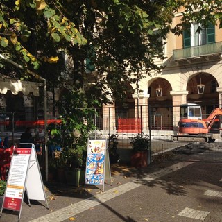 Chioschi di piazza del Popolo, scadono le concessioni: "Andranno tutti a bando"