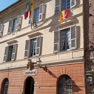 Albenga, il sindaco firma il divieto di balneazione a Vadino