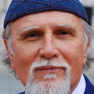 Ad Albissola Marina per "Parole Ubikate in Mare", incontro con Moni Ovadia