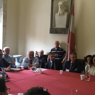 Savona, telecamere sulle corsie preferenziali per i bus e gestione di un parcheggio, Strinati (Tpl): "Soluzioni che aiuterebbero la mobilità savonese e rilancerebbero la città"