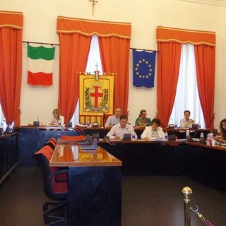 Albenga, sentori di rimpasto in Consiglio Comunale
