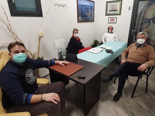 Albenga, il centrodestra si siede attorno a un tavolo: in ballo i temi per le comunali del 2024 Albenga, il centrodestra si siede attorno a un tavolo: in ballo i temi per le comunali del 2024