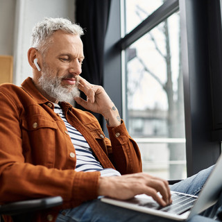 Concentrazione e lucidità: come sostenere la mente con un'alimentazione mirata e l'aiuto della fosfatidilserina