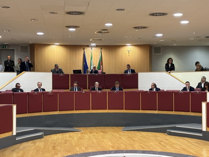 Odg Vaccarezza, opposizioni in Regione: “Ennesima provocazione per alimentare lo scontro”