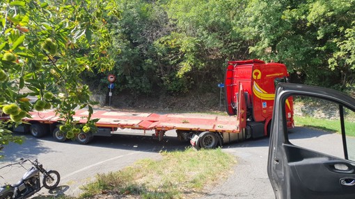 Foto dalla pagina Facebook del Comune di Calice Ligure