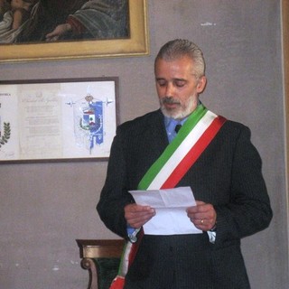 Il sindaco di Pontinvrea Camiciottoli scrive al Prefetto: &quot;A carico dei comuni la spesa dei cartelloni elettorali&quot;