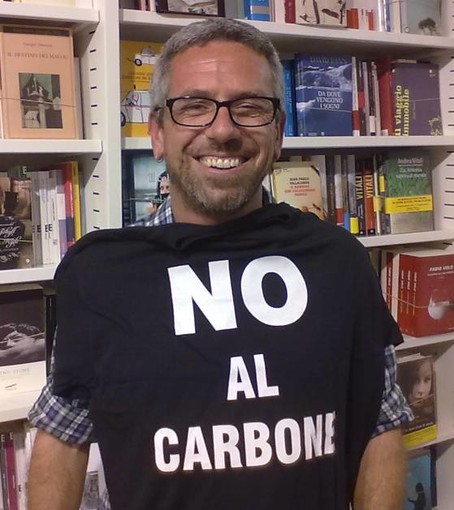 "Ufficio di scollocamento": Perotti massacra i poteri forti e pensieri deboli