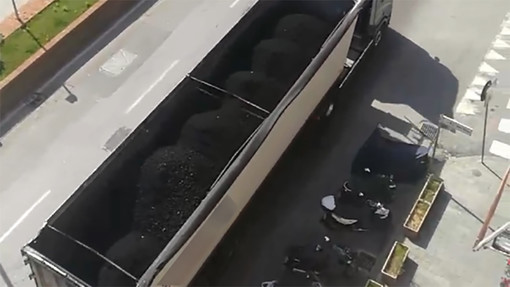 Trasporto del carbone dal porto di Savona, i cittadini chiedono maggior sicurezza