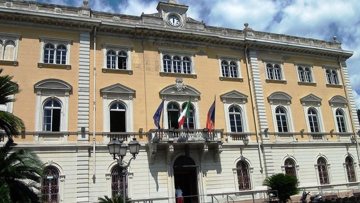 Alassio, tre valvole di linea sostituite dai tecnici della Sca Alassio, tre valvole di linea sostituite dai tecnici della Sca