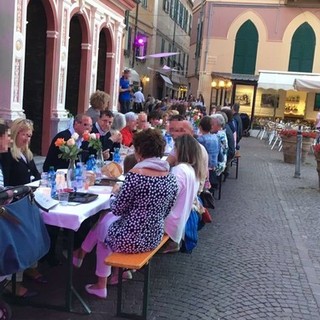 Celle, il Promotur versa al comune la cifra "mancante" per la Cena delle Rose, il Consorzio: "Nessuna sottrazione della somma, nostro comportamento corretto e lineare"