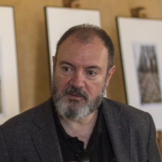 Parole Ubikate, a Savona Carlo Lucarelli presenta il libro "Almeno tu" Parole Ubikate, a Savona Carlo Lucarelli presenta il libro "Almeno tu"