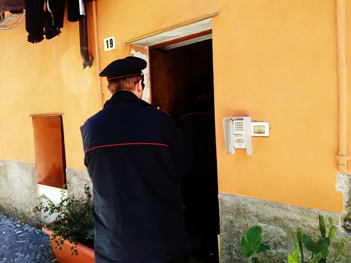 Pietra Ligure, maltrattamenti in famiglia: in manette un 58enne Pietra Ligure, maltrattamenti in famiglia: in manette un 58enne