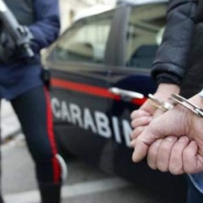 Albenga, ennesimo arresto per spaccio da parte del Nucleo Operativo Radiomobile Albenga, ennesimo arresto per spaccio da parte del Nucleo Operativo Radiomobile