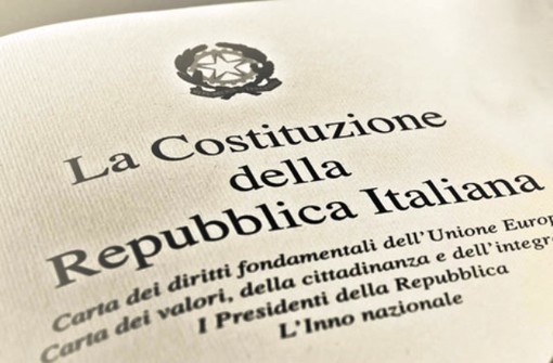 Savona, incontro dei comitati per il "SI" in Sala Rossa Savona, incontro dei comitati per il "SI" in Sala Rossa