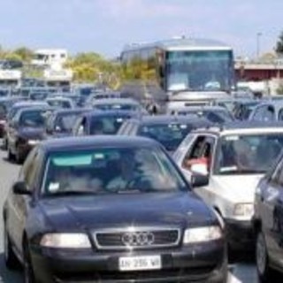 Incidente sulla A10: code di un chilometro tra Andora e San Bartolomeo