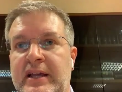 Caso Fidanza e inchiesta di Fanpage, Gruppo Pd: “Chiediamo alla giunta di prendere le distanze e di unirsi alla nostra richiesta di dimissioni da eurodeputato” Caso Fidanza e inchiesta di Fanpage, Gruppo Pd: “Chiediamo alla giunta di prendere le distanze e di unirsi alla nostra richiesta di dimissioni da eurodeputato”