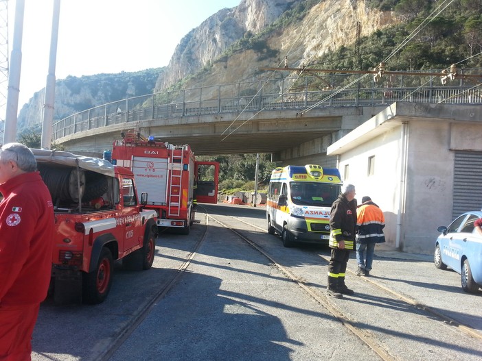 Finale Ligure: cadavere di un 49enne di Loano trovato vicino ai binari ferroviari