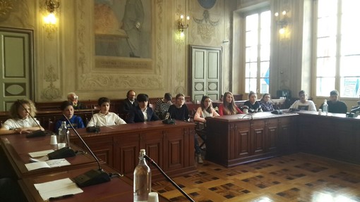Piccoli amministratori crescono: a Finale Ligure arriva il consiglio comunale dei ragazzi