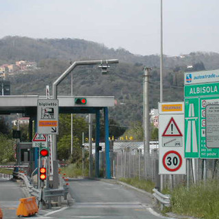 Ribaltamento casello Albisola, la minoranza attacca: "Promesse senza fondamento. Garbarini non risponde, cittadini illusi"