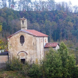 Pallare, danneggiamenti al tetto della chiesa di Santa Margherita per il maltempo Pallare, danneggiamenti al tetto della chiesa di Santa Margherita per il maltempo