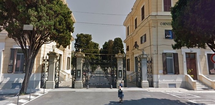 Funerali sociali in aumento a Savona: crescono i casi di intervento del Comune