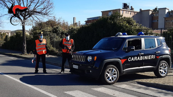 Sotto controllo da giorni, sorpreso dai carabinieri a spacciare: in manette un 23enne di Toirano