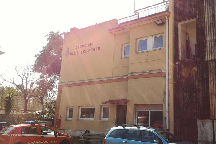 Albenga, il sindaco Cangiano incontra i Vigili del Fuoco: “Lavoriamo insieme per una nuova sede”