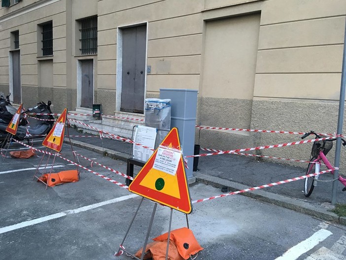 Savona, pronte all'installazione le dieci colonnine elettriche per auto e moto