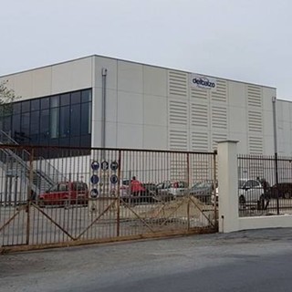 Esselunga nel capannone ex Delbalzo a Leca d'Albenga: "Imprescindibile il coinvolgimento dei sindacati"
