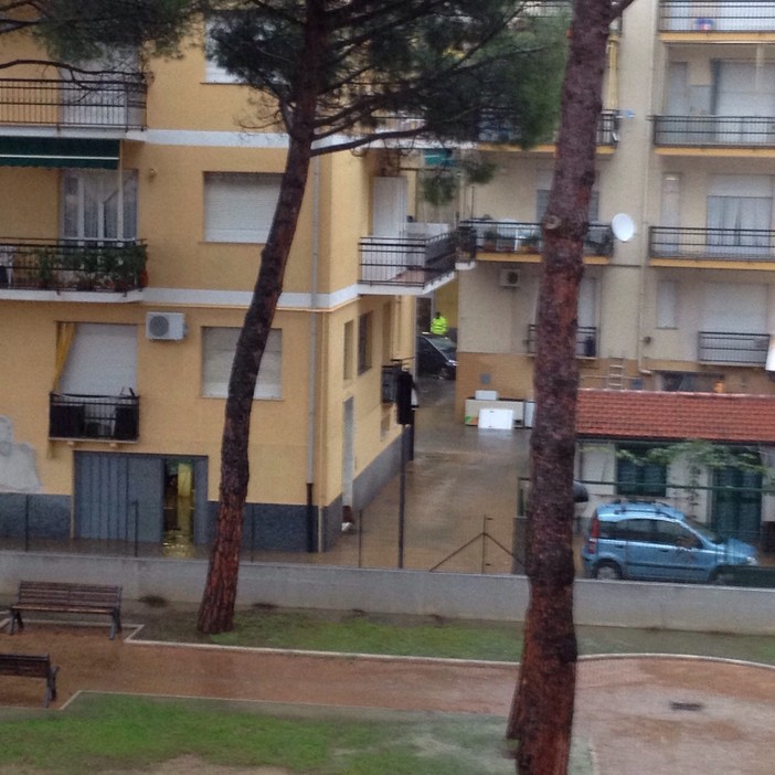 Esondato il Rio San Rocco, Ceriale di nuovo allagata